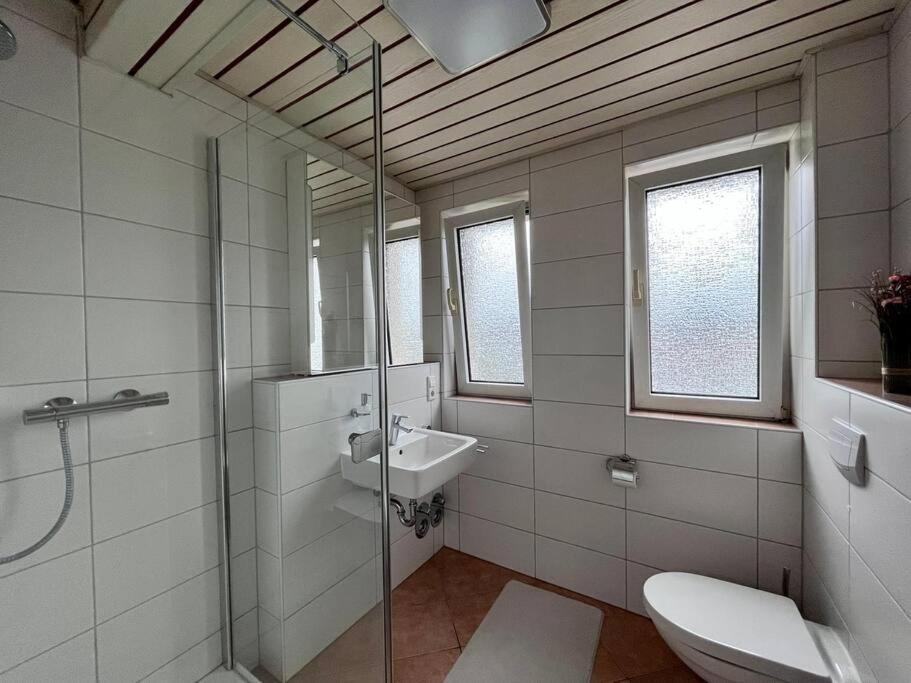 Top Wohnung Mit Parkplatz Paderborn Ngoại thất bức ảnh