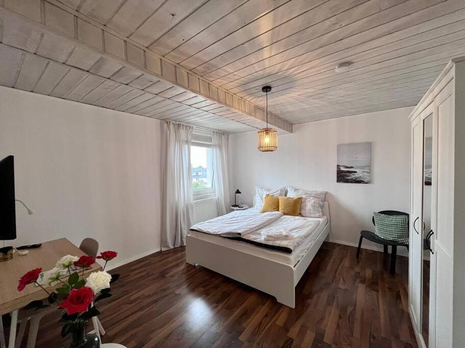 Top Wohnung Mit Parkplatz Paderborn Ngoại thất bức ảnh